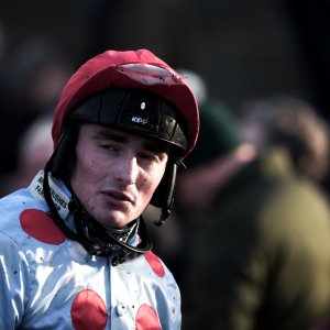 Aintree | Becher Chase | 3/12/22