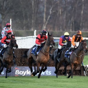 Aintree | Becher Chase | 3/12/22